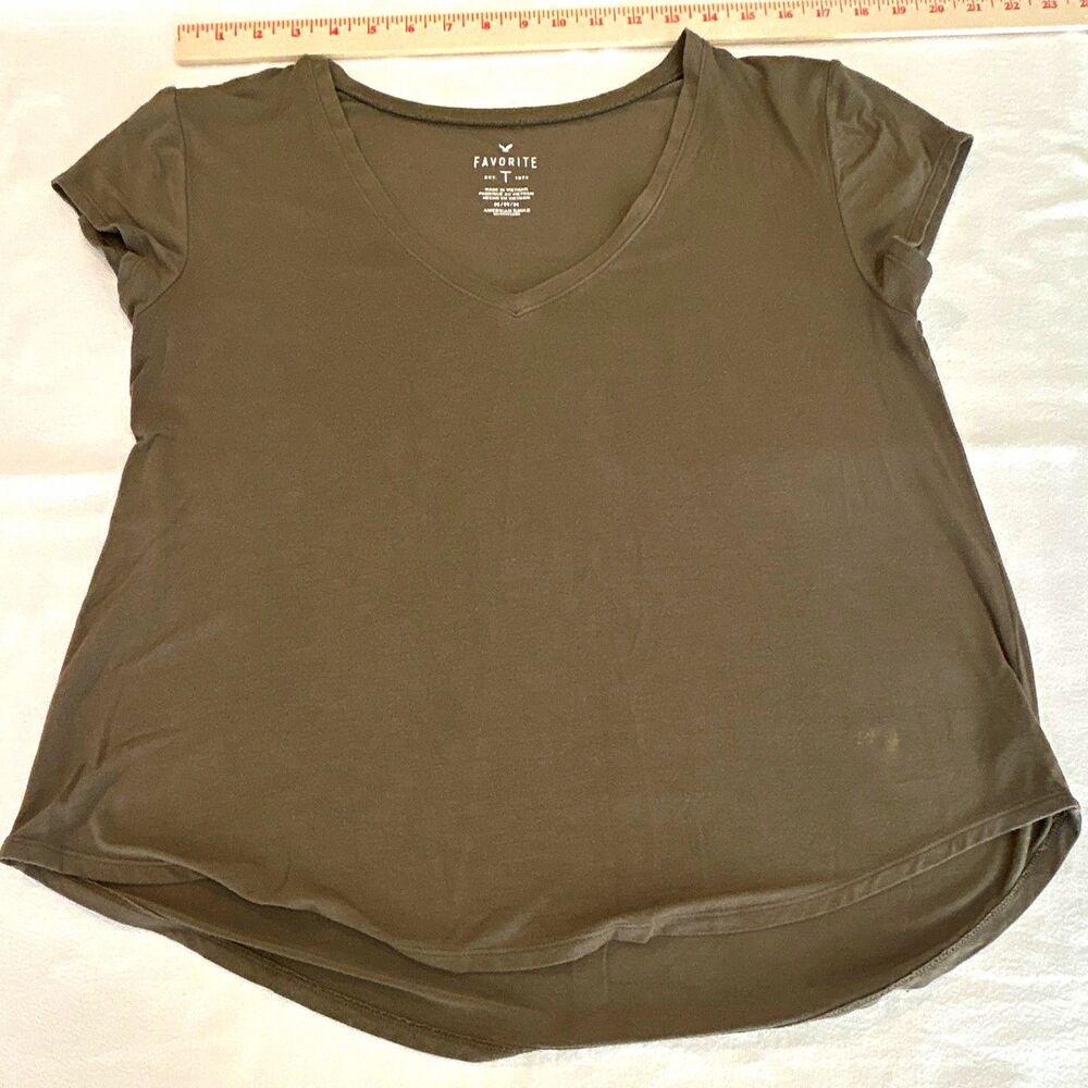American Eagle Outfitters Women’s Olive Green Solid Knit V-Neck Cap Sleeve Tee M